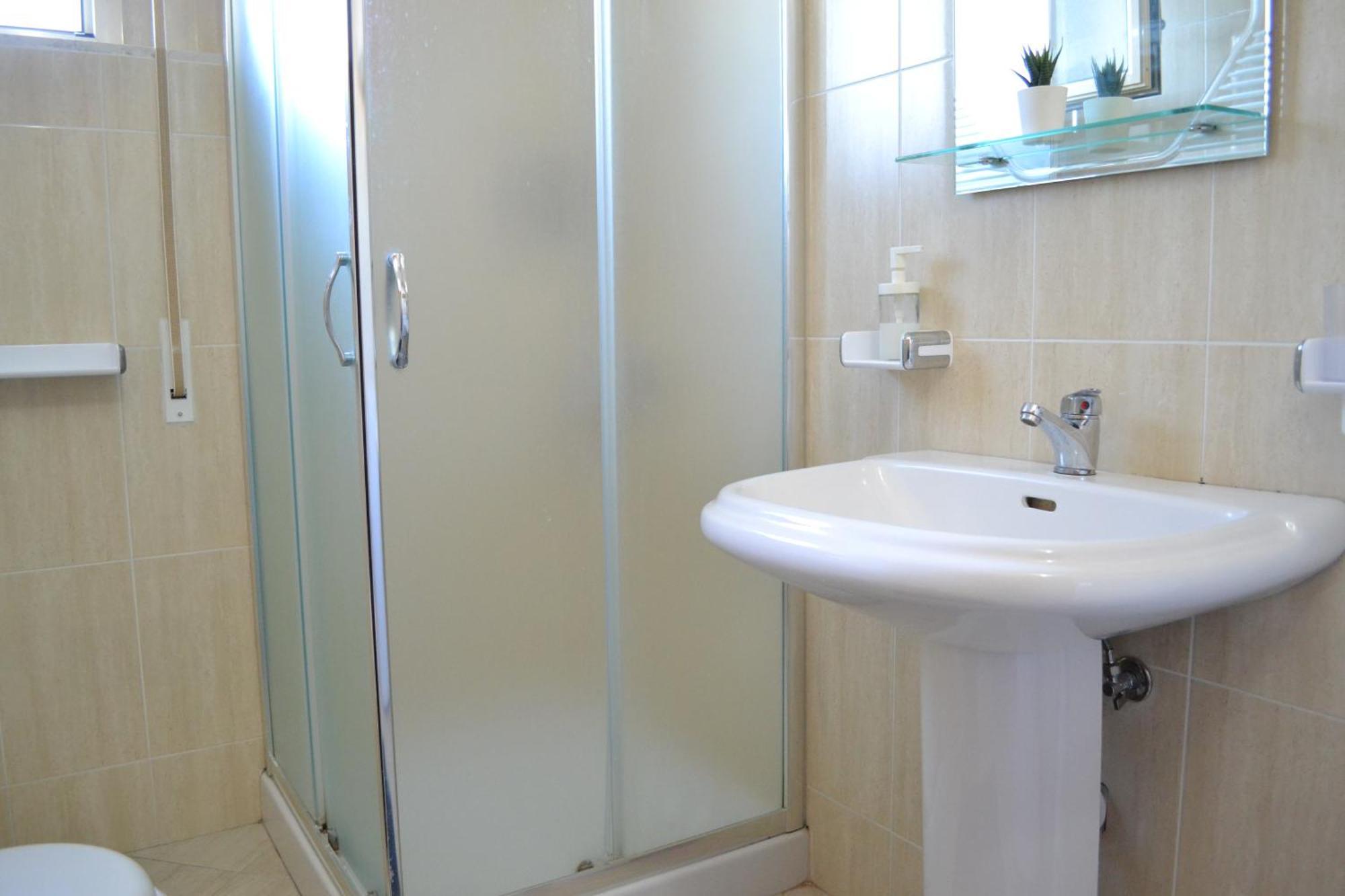 Seaview Gateway 2 Bedrooms Apartment & Garage Vlora Kültér fotó