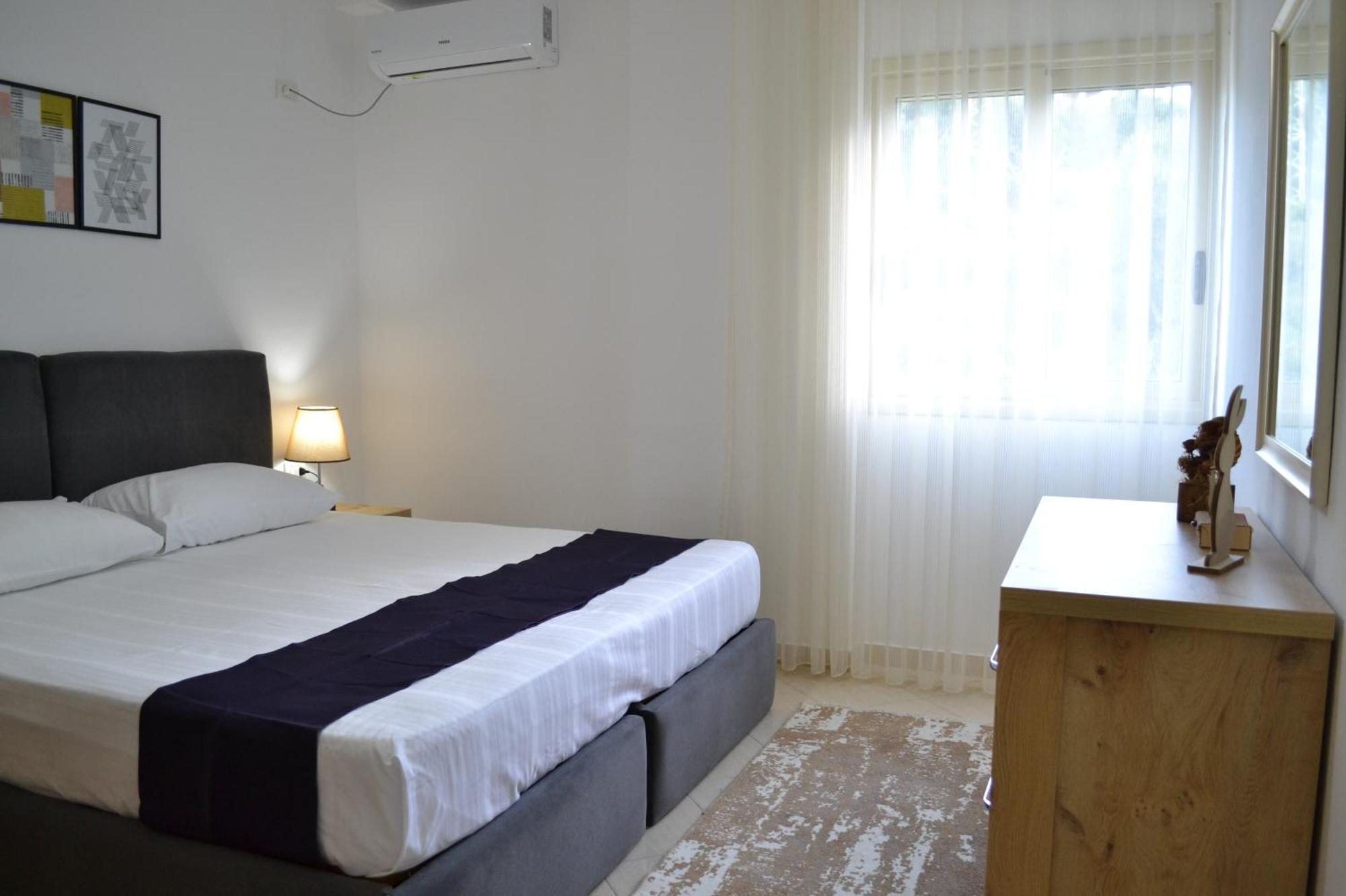 Seaview Gateway 2 Bedrooms Apartment & Garage Vlora Kültér fotó