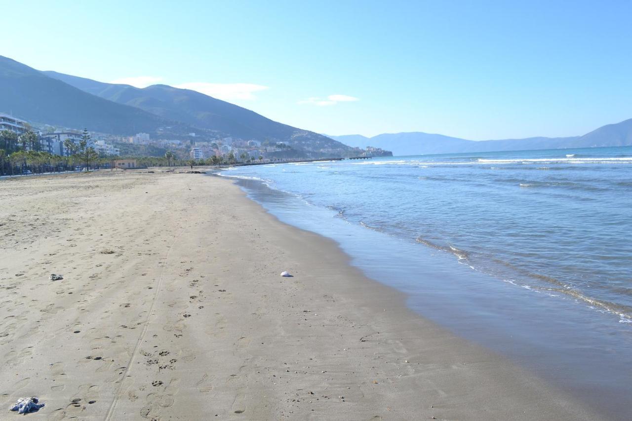 Seaview Gateway 2 Bedrooms Apartment & Garage Vlora Kültér fotó